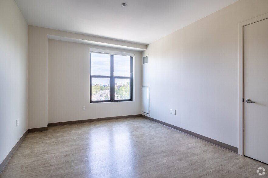 More Photos Of 3607 Washington St, Jamaica Plain Coworking Space