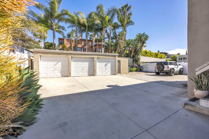 More Photos Of 622 S Pacific Coast Hwy, Redondo Beach Apartments For Sale