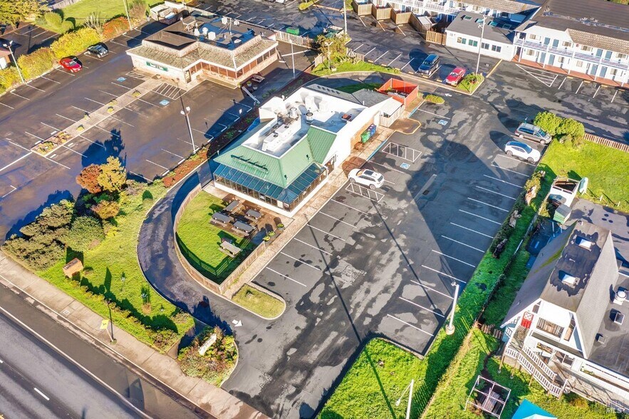 More Photos Of 760 S Main St, Fort Bragg Restaurant For Sale