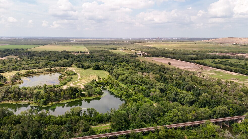 More Photos Of 9217 Nelson Rd, San Antonio Land For Sale