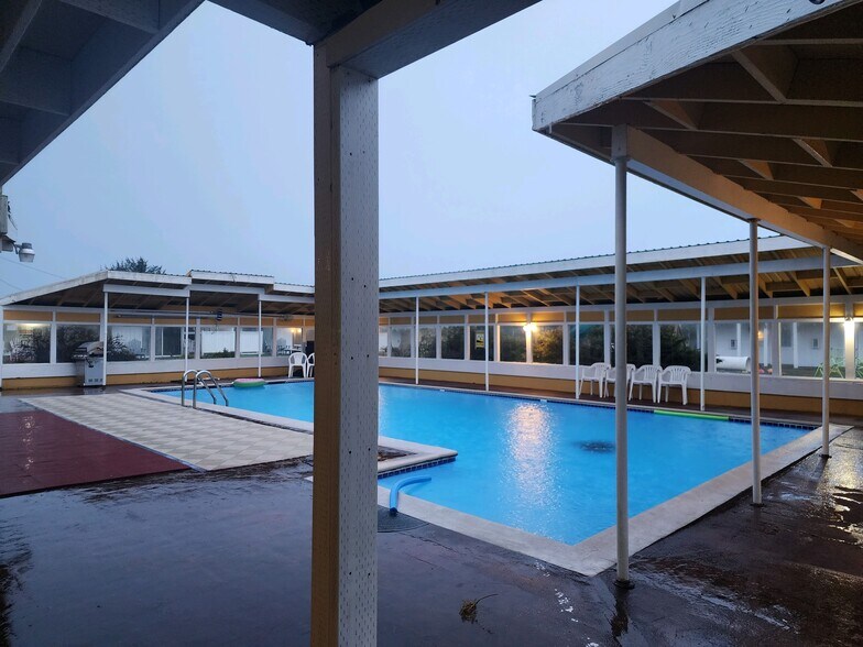 More Photos Of 3009 109 Rt, Copalis Beach Hotel For Sale