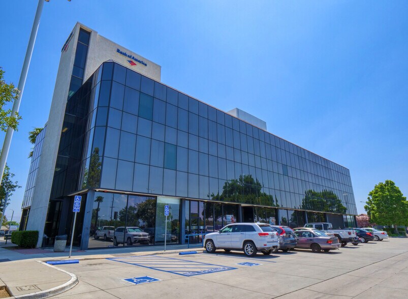 More Photos Of 6370 Magnolia Ave, Riverside Office For Sale