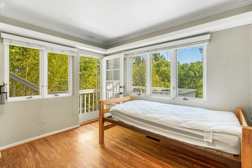 More Photos Of 543 1/2 Arroyo Ave, Santa Barbara Apartments For Sale