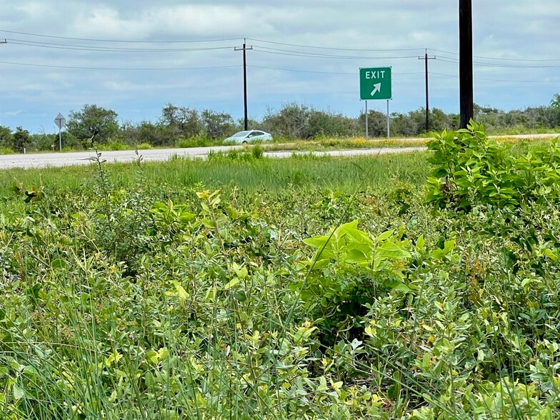 More Photos Of 1352 Lee Rd, Aransas Pass Land For Sale