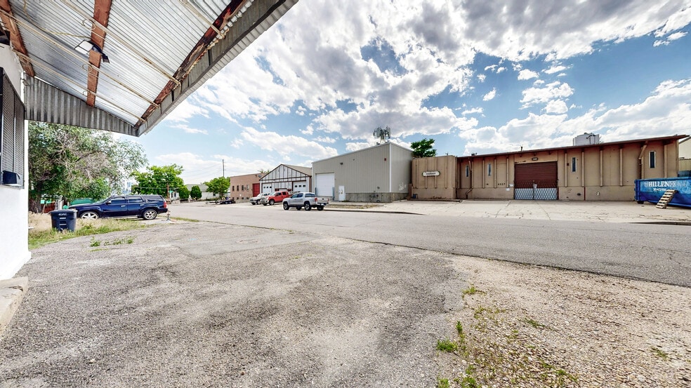 More Photos Of 4342 Delaware St, Denver Warehouse For Sale