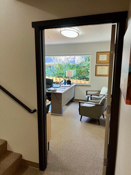 More Photos Of 3518 SW Corbett Ave, Portland Office For Lease