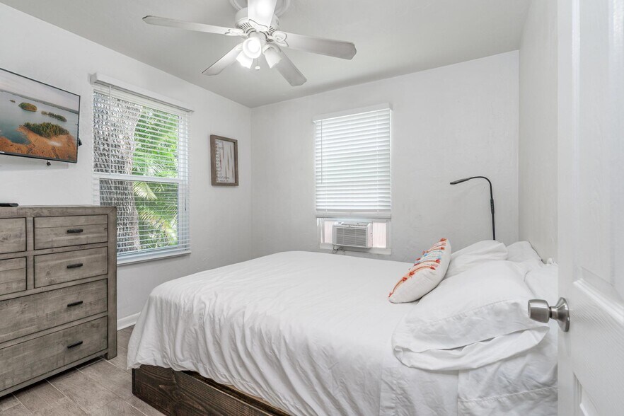 More Photos Of 1415 SW 1st St, Fort Lauderdale Apartments For Sale