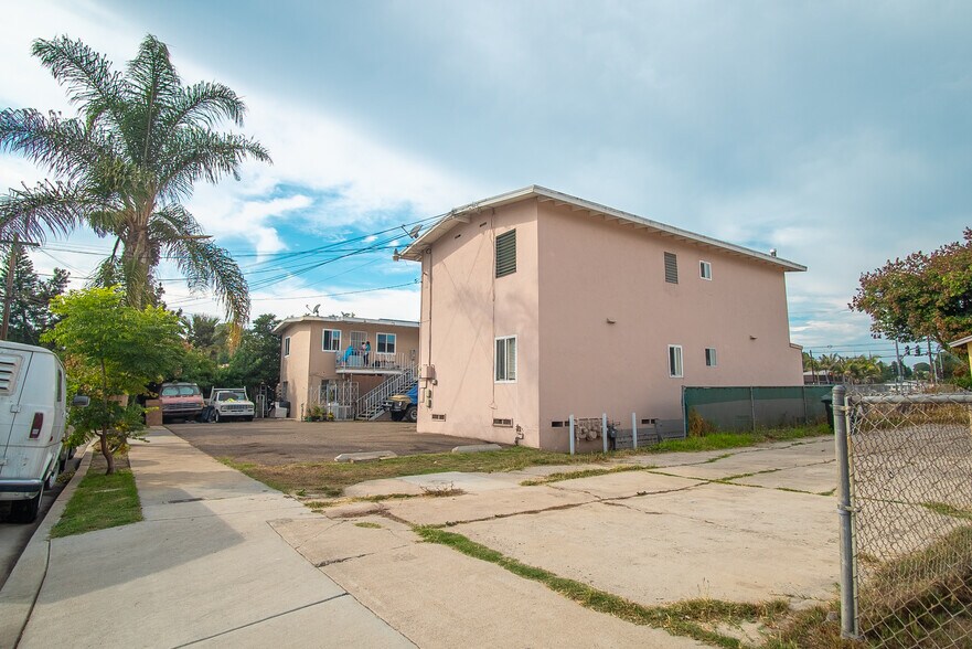 More Photos Of 1313 E 9th St, National City Apartments For Sale