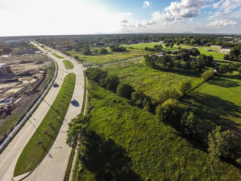 More Photos Of 8612 Fuqua St, Houston Land For Sale