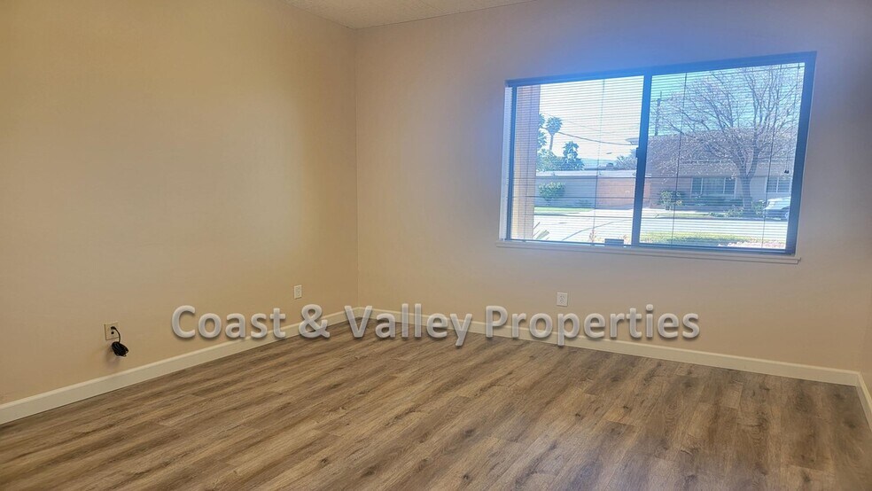 More Photos Of 65 San Miguel Ave, Salinas Office For Sale