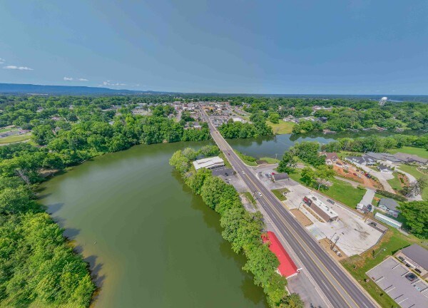 More Photos Of 410 Dinah Shore Blvd, Winchester Office Residential For Sale