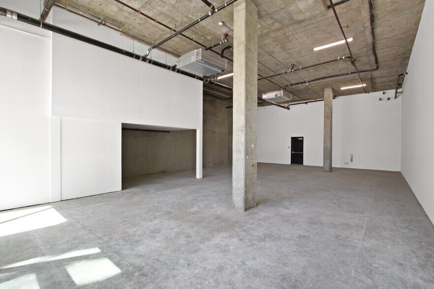 More Photos Of 1550 Lincoln Blvd, Santa Monica Apartments For Lease