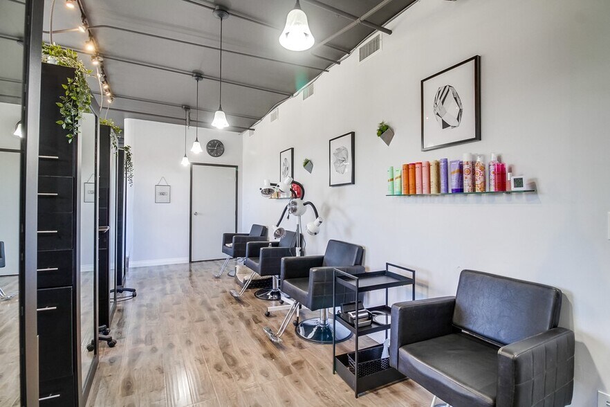 More Photos Of 9625 Black Mountain Rd, San Diego Office For Sale