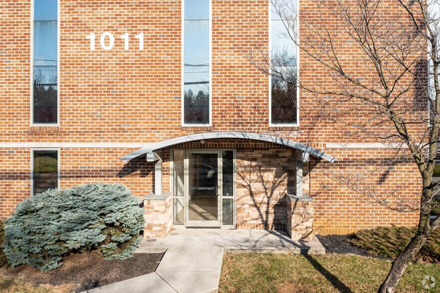 More Photos Of 1011 N Brookside Rd, Wescosville Office For Lease