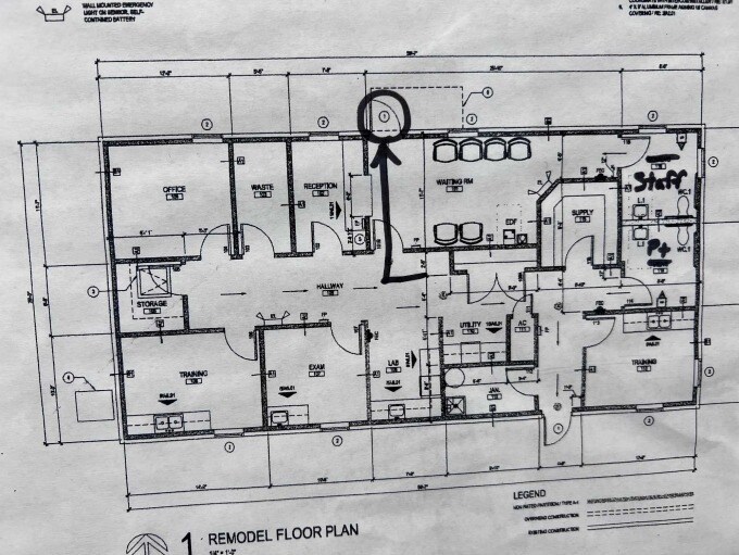 More Photos Of 200 W College Ave, Devine Medical For Lease