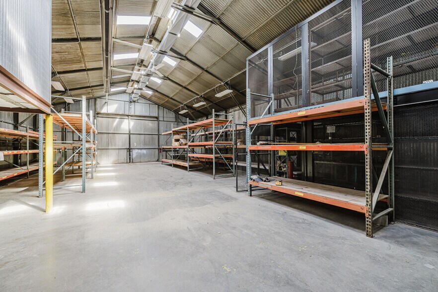 More Photos Of 824 Poplar St, Carlin Industrial For Sale