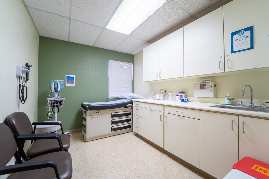 More Photos Of 1215 Plumas St, Yuba City Medical For Lease