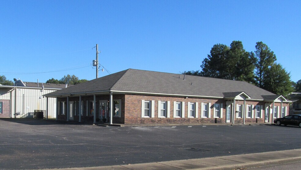 More Photos Of 4797-4803 Cuba-Millington Rd, Millington Medical For Lease