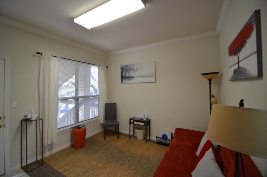 More Photos Of 4131 Spicewood Springs Rd, Austin Office For Sale