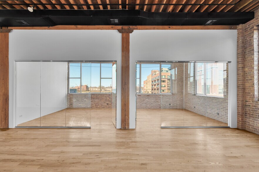 More Photos Of 210 N Racine Ave, Chicago Office For Lease