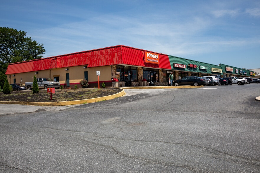 More Photos Of 1505 N Dupont Pky, New Castle Unknown For Lease