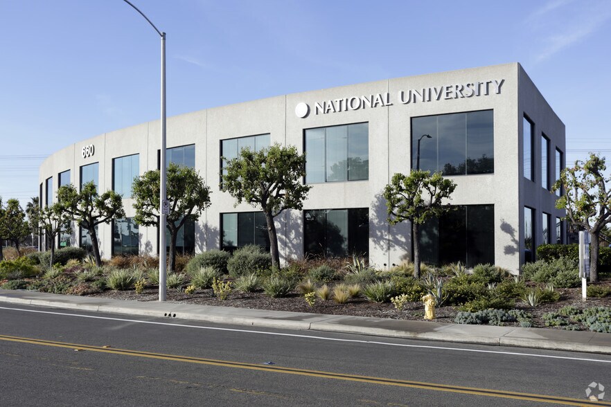 More Photos Of 660 Bay Blvd, Chula Vista Office For Lease