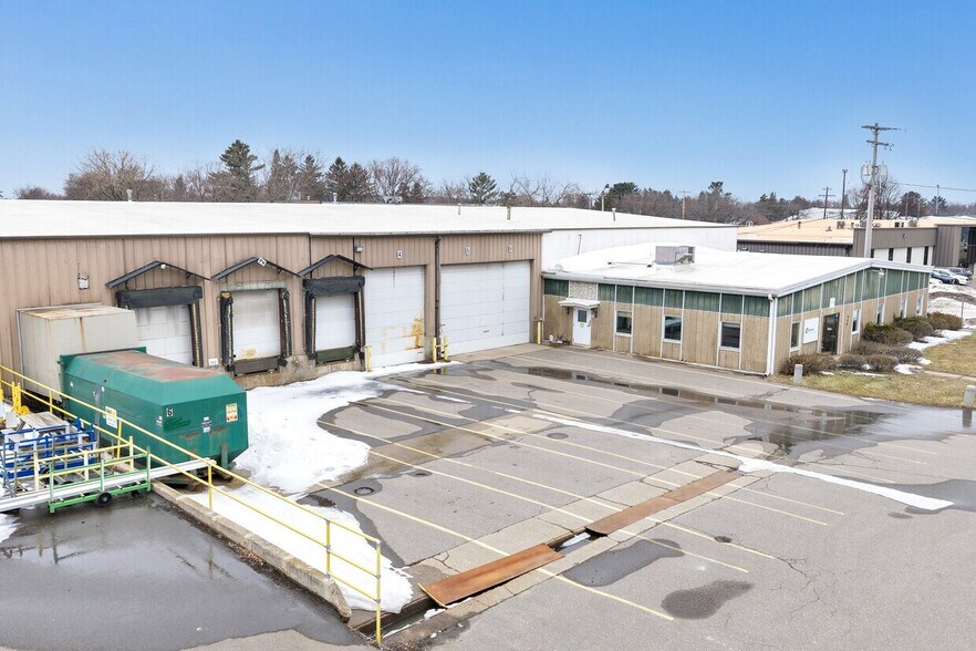 More Photos Of 930 Single Ave, Wausau Manufacturing For Lease