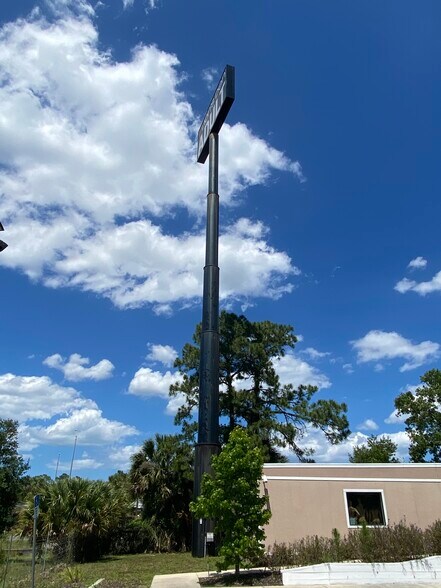 More Photos Of 10070 Us Highway 1 S, Saint Augustine Freestanding For Sale