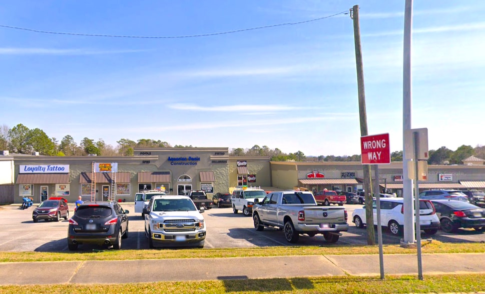 More Photos Of 5870 Veterans Pky, Columbus Unknown For Lease