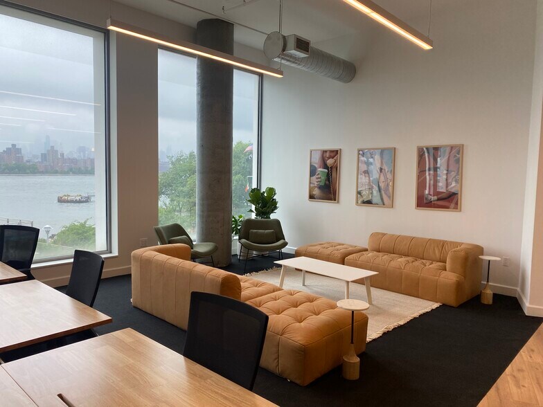 More Photos Of 10 Grand St, Brooklyn Office For Lease