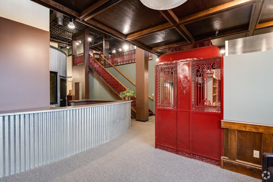 More Photos Of 401 E Colfax Ave, South Bend Coworking Space