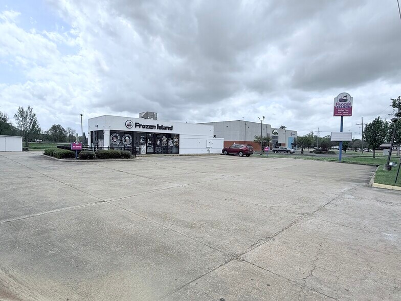 Primary Photo Of 414 Riverwind Dr, Pearl General Retail For Sale