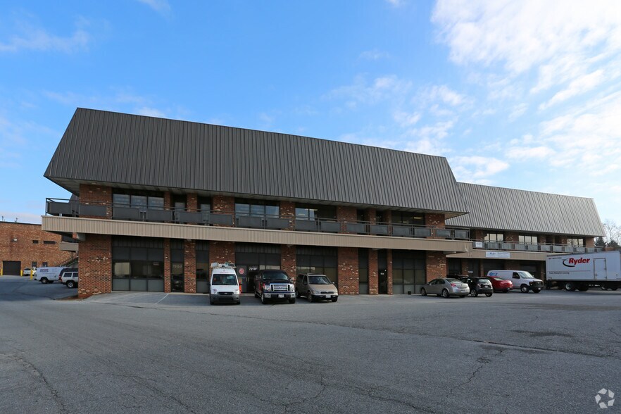 More Photos Of 7313 Grove Rd, Frederick Warehouse For Lease