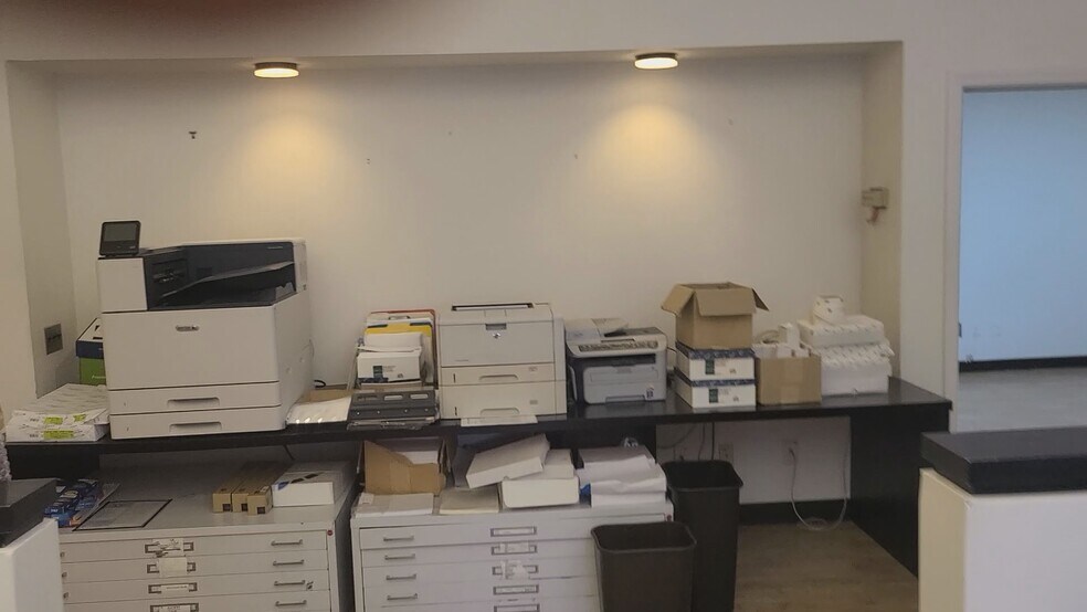 More Photos Of 305 Seventh Ave, New York Office For Lease