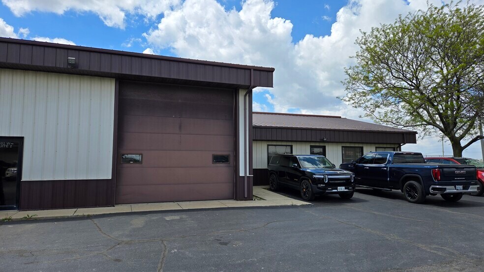 More Photos Of 302 W Lincoln Hwy, Dekalb Light Distribution For Lease