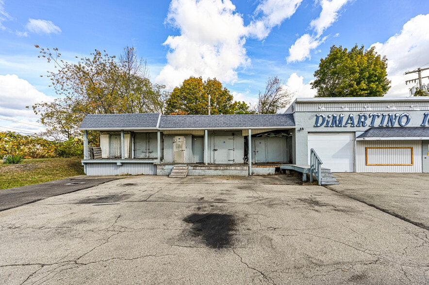 More Photos Of 305 Division St, Jeannette Distribution For Sale