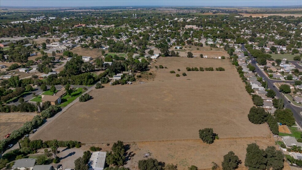 More Photos Of 1425 5th St, Colusa Land For Sale