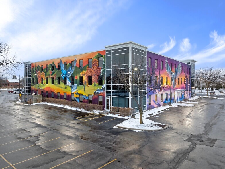 More Photos Of 4201 Lake Cook Rd, Northbrook Medical For Lease