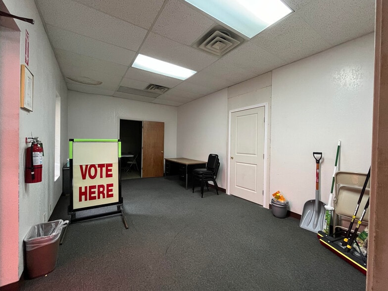 More Photos Of 302 Priest Dr, Killeen Office For Lease