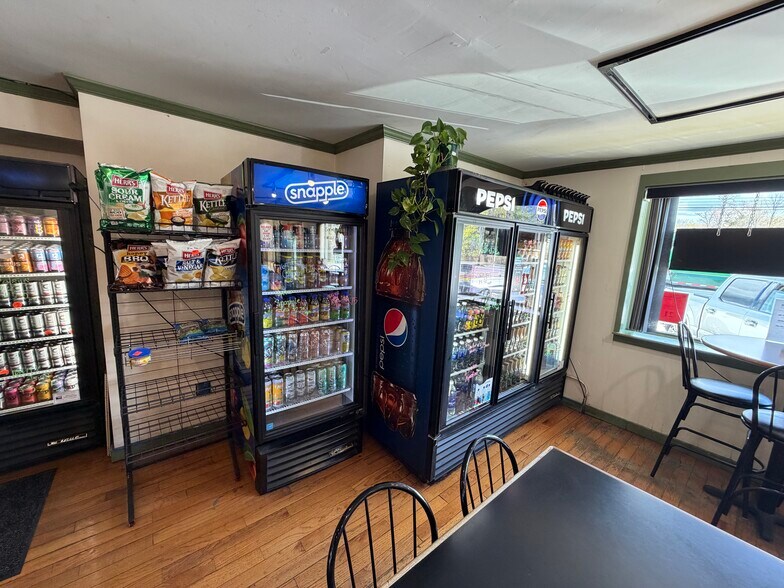 More Photos Of 3743 US Highway 9W, Highland Specialty For Sale