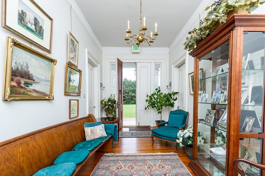 More Photos Of 11441 Grub Hill Church Rd, Amelia Court House Hospitality For Sale
