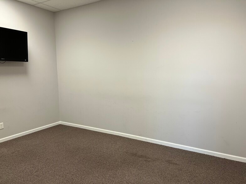 More Photos Of 920-970 Lincoln Hwy, Schererville Medical For Sale