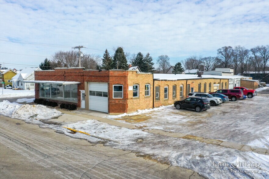 Primary Photo Of 115 Howard St, Walworth Warehouse For Sale