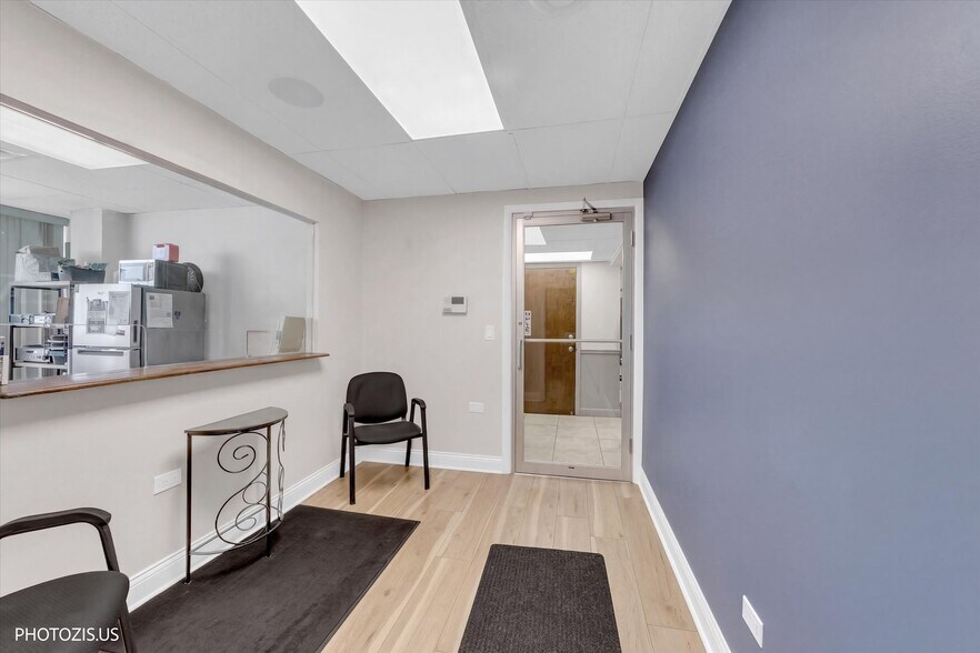 More Photos Of 5097 N Elston Ave, Chicago Medical For Sale