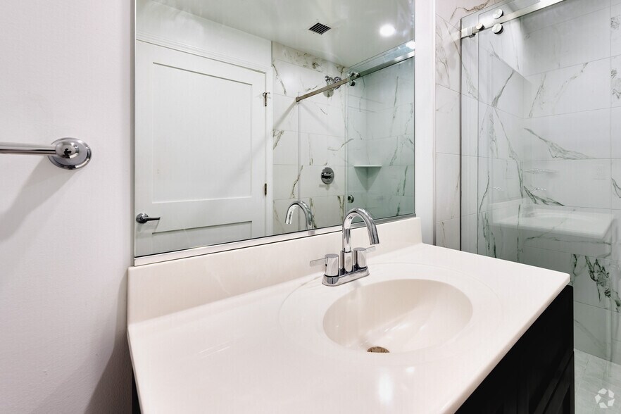 More Photos Of 1550 Empire Blvd, Webster Apartments For Sale