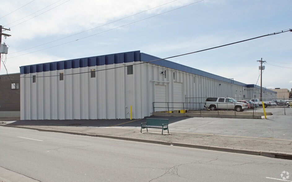 More Photos Of 4420-4430 Glencoe St, Denver Warehouse For Lease