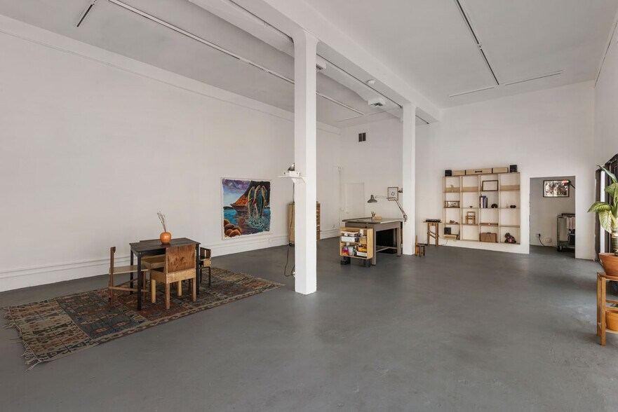 More Photos Of 936 Mei Ling Way, Los Angeles Freestanding For Sale