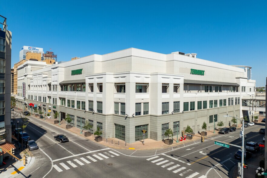 More Photos Of 150 Peabody Pl, Memphis Office For Lease