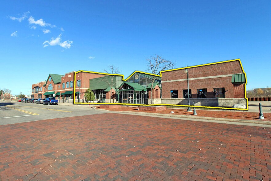 Primary Photo Of 42875 Grand River Ave, Novi Unknown For Lease