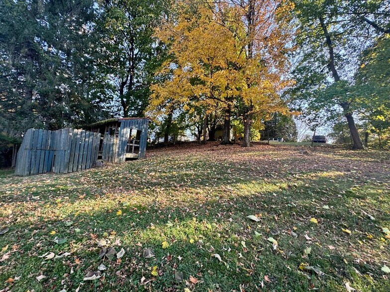 More Photos Of 715 N Kanawha St, Beckley Freestanding For Lease